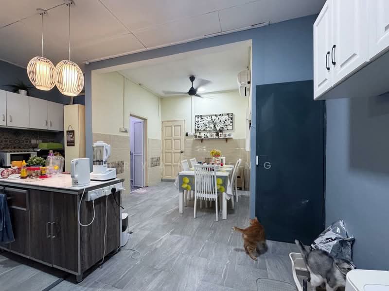 Taman Muhibbah, Saleng Kulai untuk Untuk Dijual - RM 523,000, Mac 2026 - Kitchen - PropertyGuru.com.my