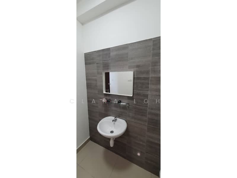 Service Residence for Rent at Symphony Tower (Menara Simfoni) - Clara Loh - Bathroom - PropertyGuru.com.my