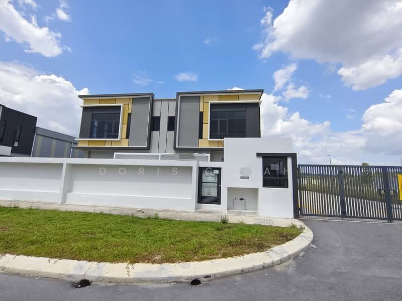 Factory for Rent in Puncak Alam (Selangor) - Doris Chuah - Exterior - PropertyGuru.com.my