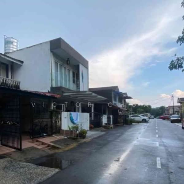 2-storey Terraced House for Sale in Ulu Kelang (Kuala Lumpur) - Victor Chua - Exterior - PropertyGuru.com.my