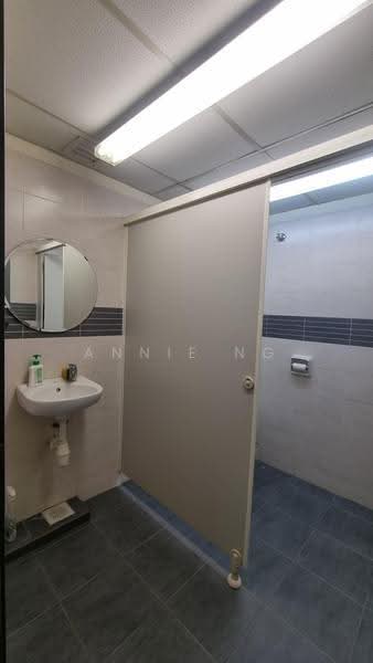 Pejabat untuk Dijual di Petaling Jaya (Selangor) - Annie Ng - Bathroom - PropertyGuru.com.my