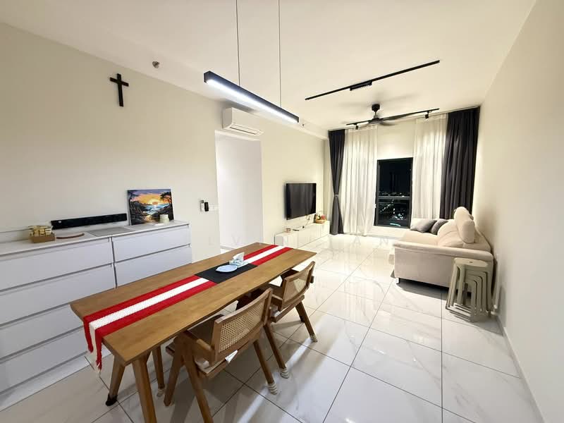 Sinaran @ Utropolis untuk Untuk Disewa - RM 2,000 /bulan, Mac 2026 - Living Room - PropertyGuru.com.my