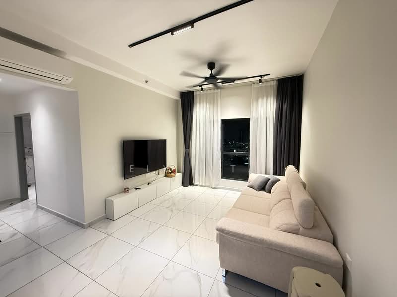Sinaran @ Utropolis untuk Untuk Disewa - RM 2,000 /bulan, Mac 2026 - Living Room - PropertyGuru.com.my