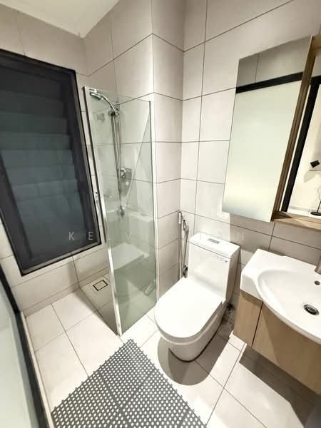 Sinaran @ Utropolis untuk Untuk Disewa - RM 2,000 /bulan, Mac 2026 - Bathroom - PropertyGuru.com.my