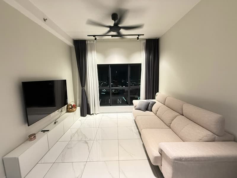 Sinaran @ Utropolis untuk Untuk Disewa - RM 2,000 /bulan, Mac 2026 - Living Room - PropertyGuru.com.my