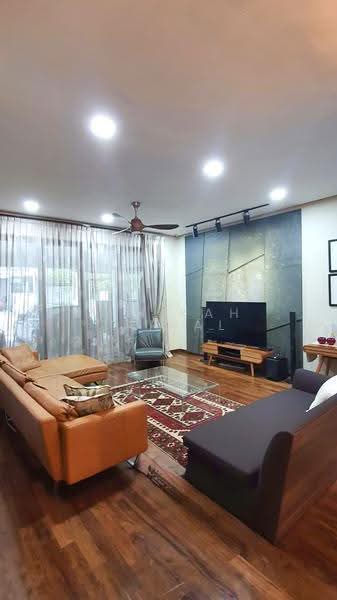 Rumah Teres 2.5-Tingkat untuk Dijual di Sunway Montana (Setapak) - Athikah Zainal - Living Room - PropertyGuru.com.my