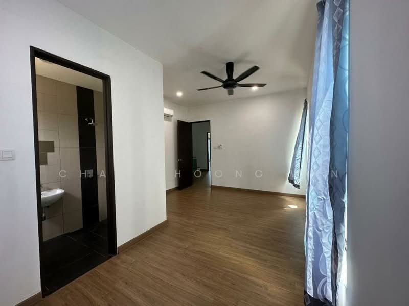 Taman Puncak Saujana untuk Untuk Disewa - RM 3,500 /bulan, Mac 2026 - Bathroom - PropertyGuru.com.my