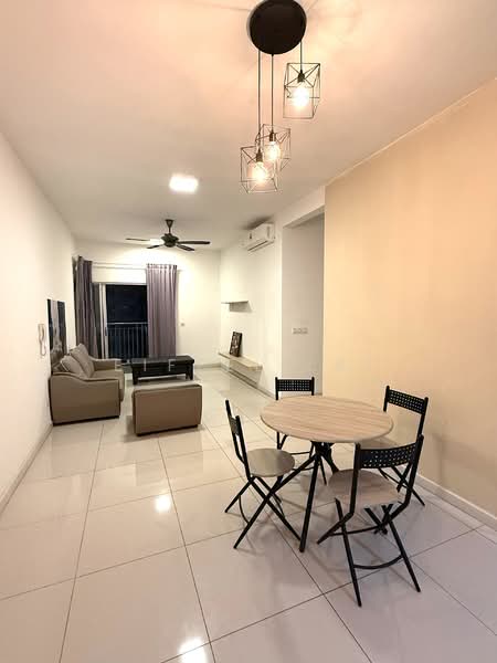 Savanna Executive Suite @ Southville City untuk Untuk Disewa - RM 2,200 /bulan, Mac 2026 - Living Room - PropertyGuru.com.my