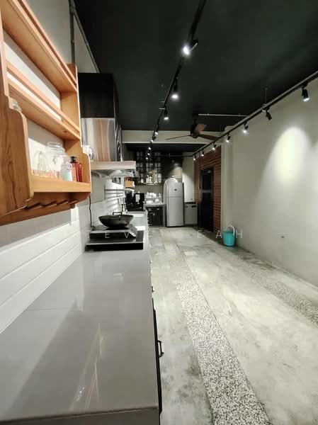 Bungalow for Rent in Johor Bahru (Johor) - Steve Seah - Kitchen - PropertyGuru.com.my