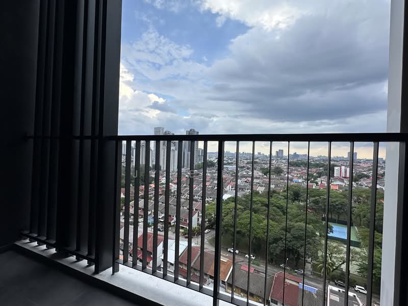 The Mate @ Damansara Jaya untuk Untuk Disewa - RM 2,500 /bulan, Mac 2026 - Balcony - PropertyGuru.com.my