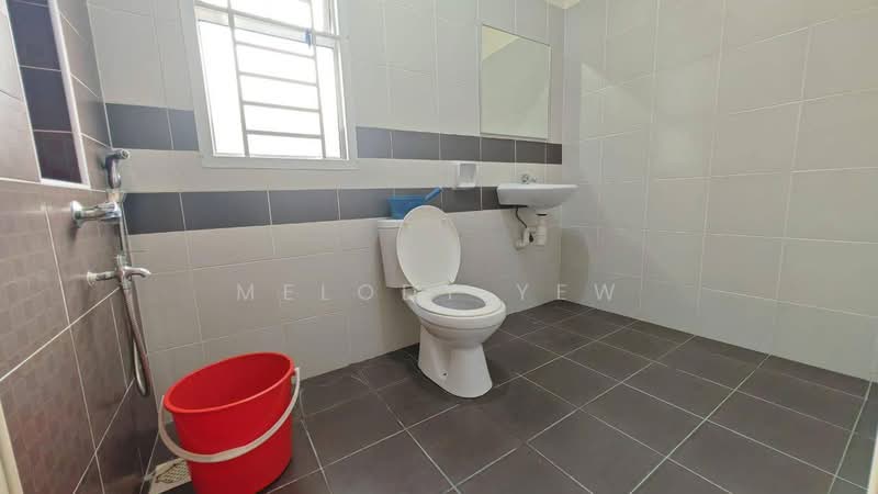 Nusa Bayu untuk Untuk Dijual - RM 668,000, Apr 2026 - Bathroom - PropertyGuru.com.my