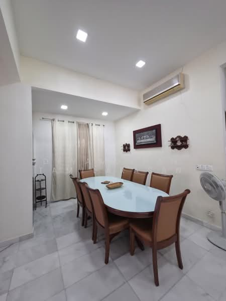 Section 5 PJ Single Storey Corner Lot Bungalow For Sale untuk Untuk Dijual - RM 2,100,000, Mac 2026 - Dining Room - PropertyGuru.com.my