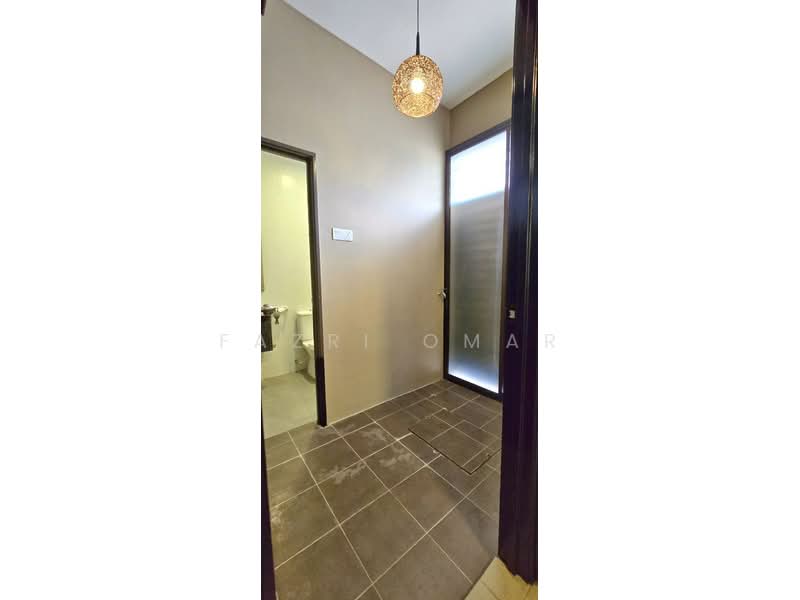 2-storey Terraced House for Sale in Nilai (Negeri Sembilan) - Fazri Omar - Bathroom - PropertyGuru.com.my