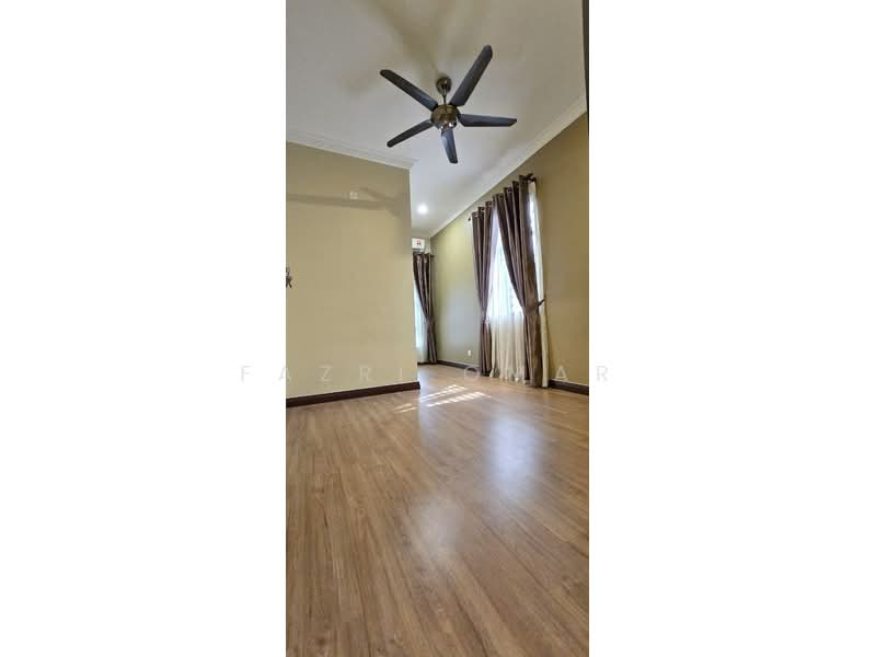 2-storey Terraced House for Sale in Nilai (Negeri Sembilan) - Fazri Omar - Living Room - PropertyGuru.com.my