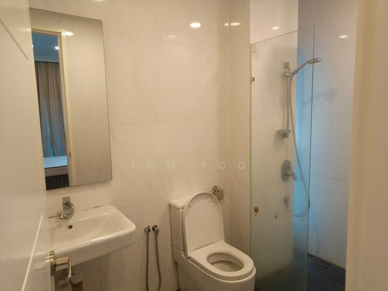 Reizz Residence untuk Untuk Disewa - RM 2,400 /bulan, Mac 2026 - Bathroom - PropertyGuru.com.my