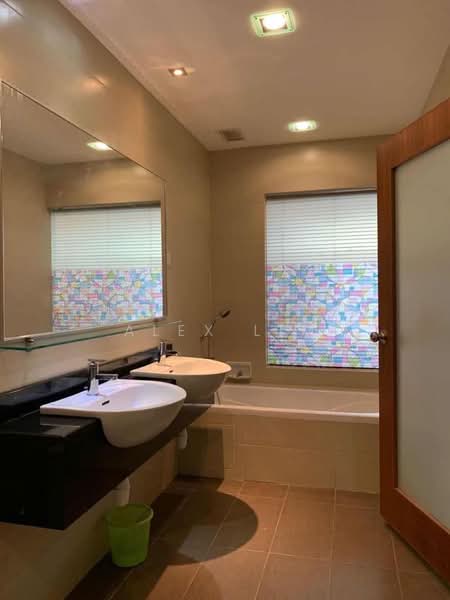 Condominium for Rent at Hillcrest Residences - Alex Lim - Bathroom - PropertyGuru.com.my