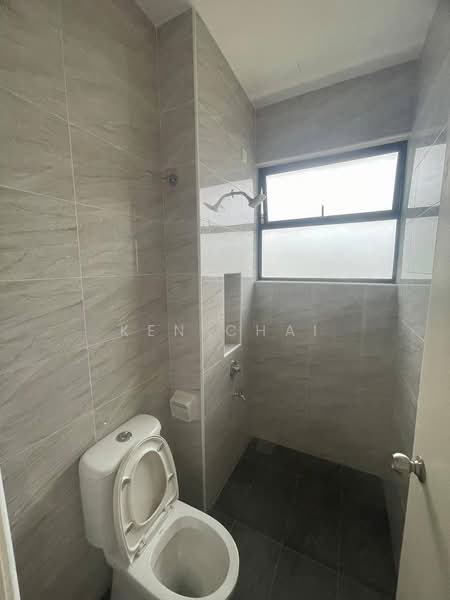 Cluster House for Sale in Johor Bahru (Johor) - Ken Chai - Bathroom - PropertyGuru.com.my