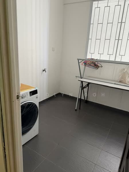 Service Residence for Sale at Sky Loft Premium Suites - Carolyn Goh - Interior - PropertyGuru.com.my