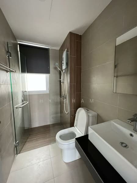 Service Residence for Rent at RYAN & MIHO - HY Sham - Bathroom - PropertyGuru.com.my