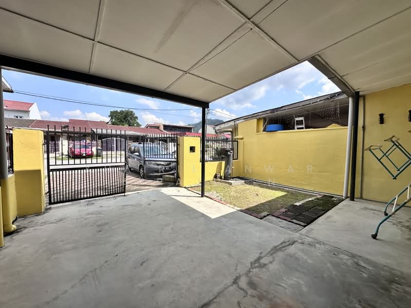 Terraced House for Sale in Kepong (Kuala Lumpur) - Khairil Anwar Sirajudin - Exterior - PropertyGuru.com.my