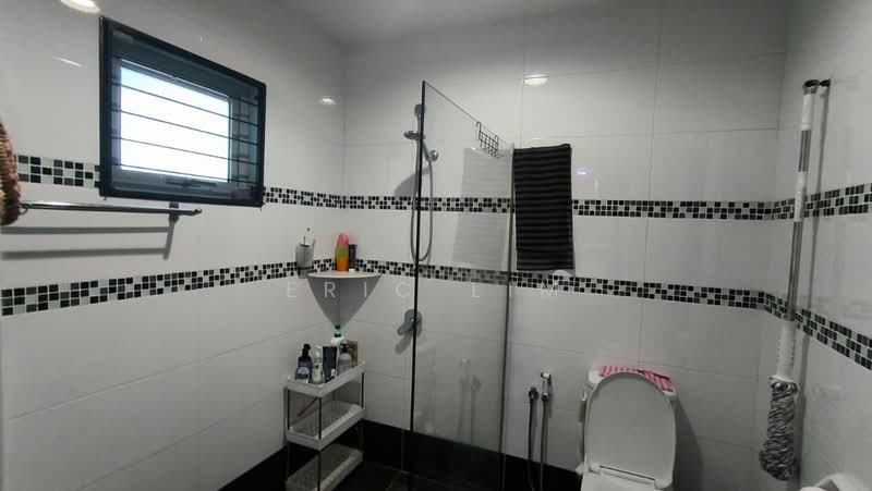 Rumah Teres 2 Tingkat untuk Dijual di Damansara Jaya (Petaling Jaya) - Eric Lim - Bathroom - PropertyGuru.com.my