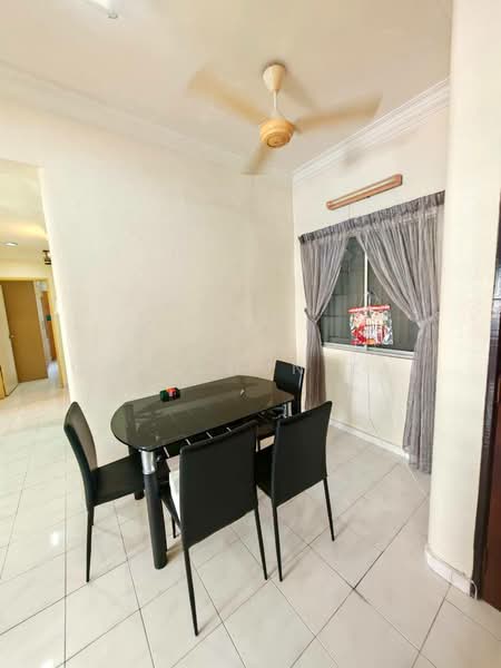 Apartment for Rent at Gambier Heights - Gan Chun Kai - Dining Room - PropertyGuru.com.my