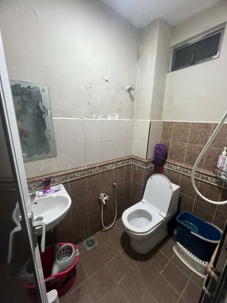 No. 27, Jalan /27c, Seksyen 5 , Wangsa Maju untuk Untuk Dijual - RM 900,000, Mac 2026 - Bathroom - PropertyGuru.com.my