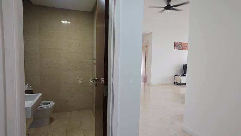 Servis Apartment untuk Disewa di The Astaka @ 1 Bukit Senyum - Karl Lim - Bathroom - PropertyGuru.com.my