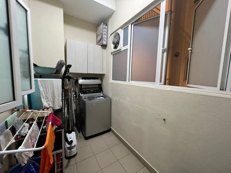 Kondominium untuk Dijual di Green Residence - Mr Wan - Balcony - PropertyGuru.com.my