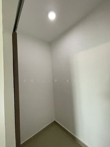 Service Residence for Sale at Amerin Residence - Philip Koh - Interior - PropertyGuru.com.my