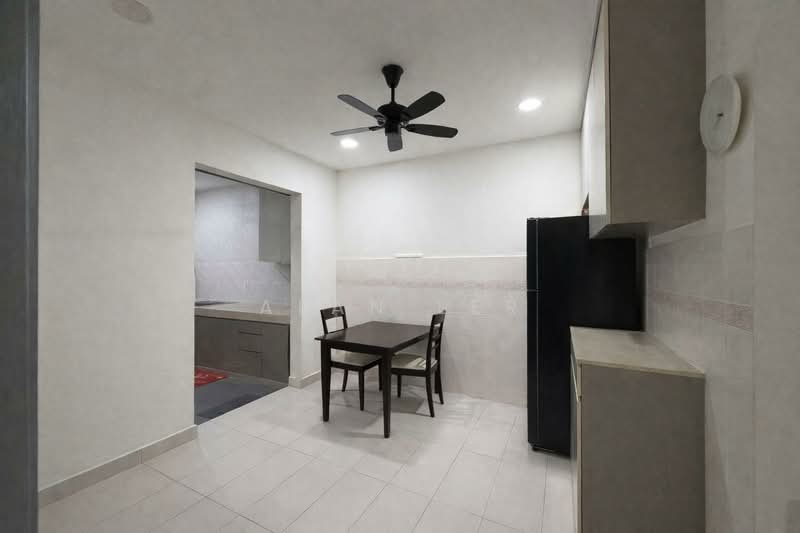 Setia Indah untuk Untuk Dijual - RM 680,000, Mac 2026 - Kitchen - PropertyGuru.com.my