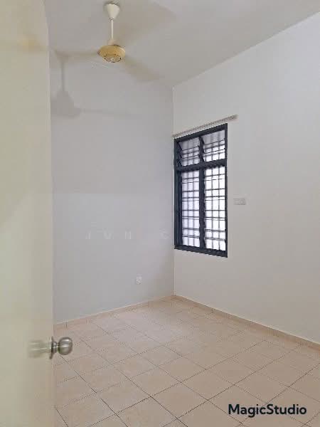 Terraced House for Rent in Seremban (Negeri Sembilan) - Jun Chai - Interior - PropertyGuru.com.my