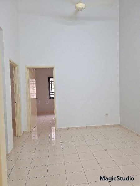 Terraced House for Rent in Seremban (Negeri Sembilan) - Jun Chai - Interior - PropertyGuru.com.my