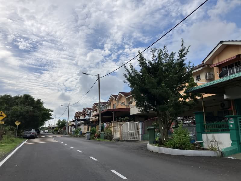 Terraced House for Rent in Seremban (Negeri Sembilan) - Jun Chai - Exterior - PropertyGuru.com.my