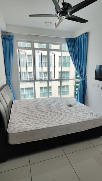 Service Residence for Sale at KSL Residence @ Daya - YC Fung - Bedroom - PropertyGuru.com.my