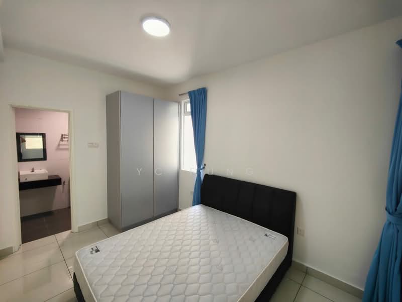 Service Residence for Sale at KSL Residence @ Daya - YC Fung - Bedroom - PropertyGuru.com.my