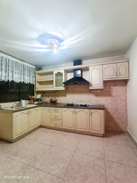 Taman Bagan untuk Untuk Dijual - RM 1,150,000, Mac 2026 - Kitchen - PropertyGuru.com.my