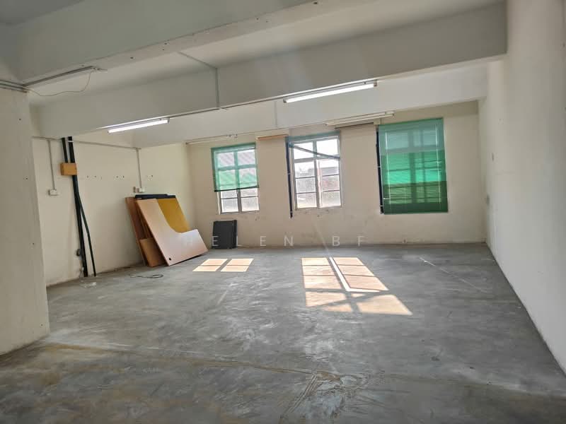 Shop / Office untuk Disewa di Ayer Leleh (Melaka City) - Helen BF - Interior - PropertyGuru.com.my