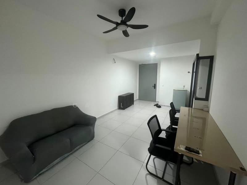Sinaran @ Utropolis untuk Untuk Disewa - RM 1,950 /bulan, Mac 2026 - Living Room - PropertyGuru.com.my