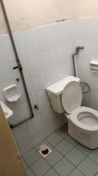 Apartment for Sale at Sri Awana Townhouse - Sow . - Bathroom - PropertyGuru.com.my
