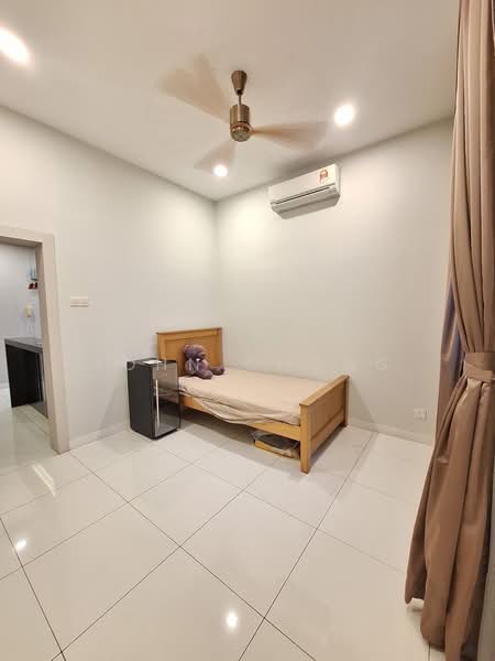 Skypod Residence untuk Untuk Disewa - RM 2,800 /bulan, Mac 2026 - Bedroom - PropertyGuru.com.my