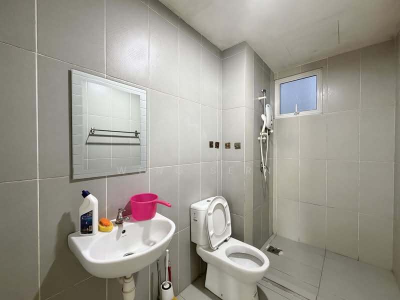 Kondominium untuk Disewa di Sierra East - Weng Sern - Bathroom - PropertyGuru.com.my