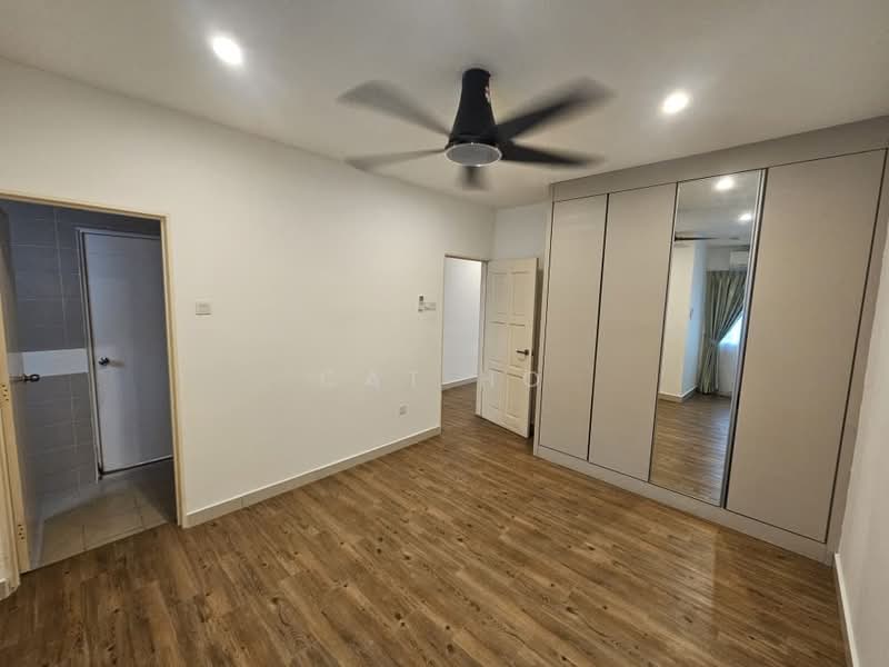 Semi-Detached House for Rent in Shah Alam (Selangor) - Cat Ho - Bedroom - PropertyGuru.com.my