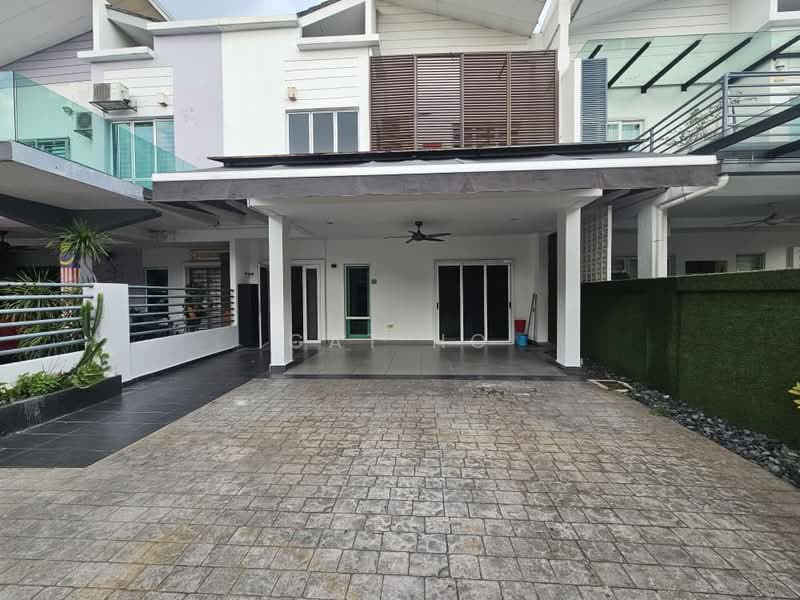 Semi-Detached House for Rent in Shah Alam (Selangor) - Cat Ho - Exterior - PropertyGuru.com.my