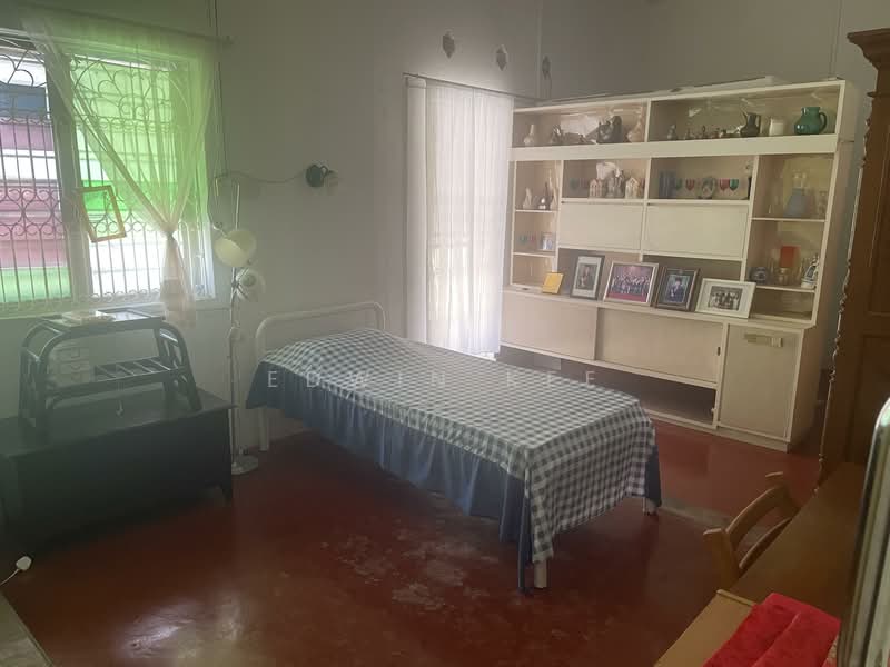 Bungalow for Sale in Seremban (Negeri Sembilan) - EDWIN KEE - Bedroom - PropertyGuru.com.my