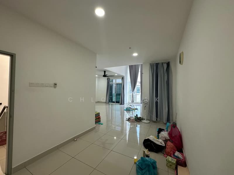 3-storey Terraced House for Rent in Nusa Sentral (Iskandar Puteri (Nusajaya)) - Chloe Mak - Living Room - PropertyGuru.com.my