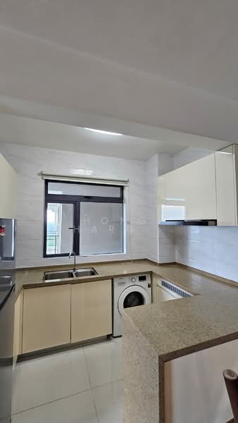 Apartment for Rent at Starview Bay @ Forest City - Hong Charng Lee - Kitchen - PropertyGuru.com.my