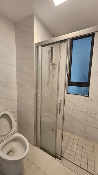 Apartment for Rent at Starview Bay @ Forest City - Hong Charng Lee - Bathroom - PropertyGuru.com.my