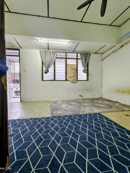 2.5-storey Terraced House for Sale in Pandan Indah (Ampang) - Jun Kien Chu - Living Room - PropertyGuru.com.my