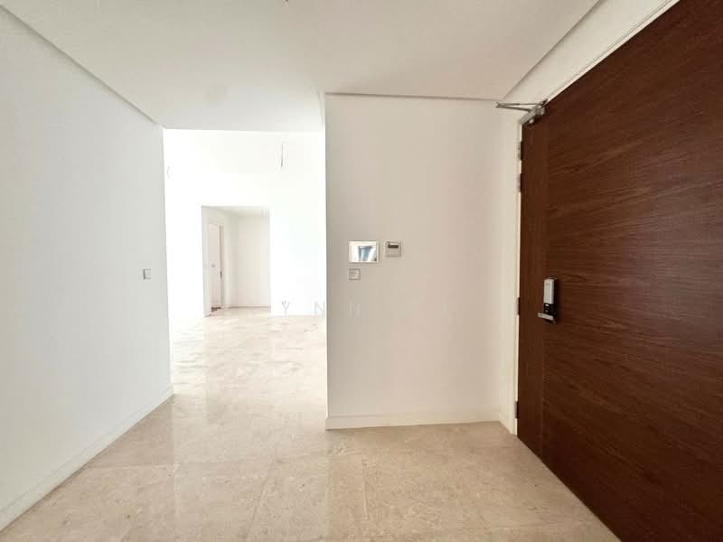 Service Residence for Sale at The Astaka @ 1 Bukit Senyum - Lynn SL - Entrance - PropertyGuru.com.my